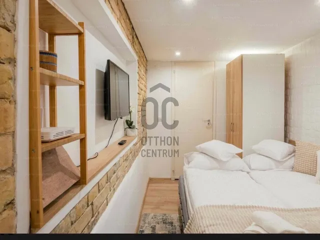 Eladó lakás Budapest VI. kerület 19 nm