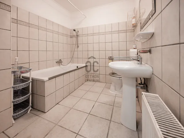 Eladó lakás Budapest XVIII. kerület, Liptáktelep 56 nm