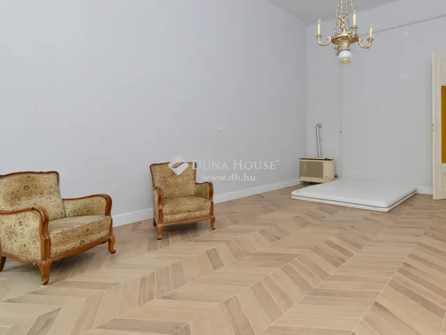 Eladó lakás Budapest V. kerület, Bank negyed 66 nm