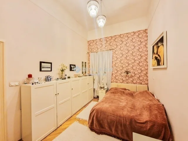 Eladó lakás Budapest VII. kerület 73 nm