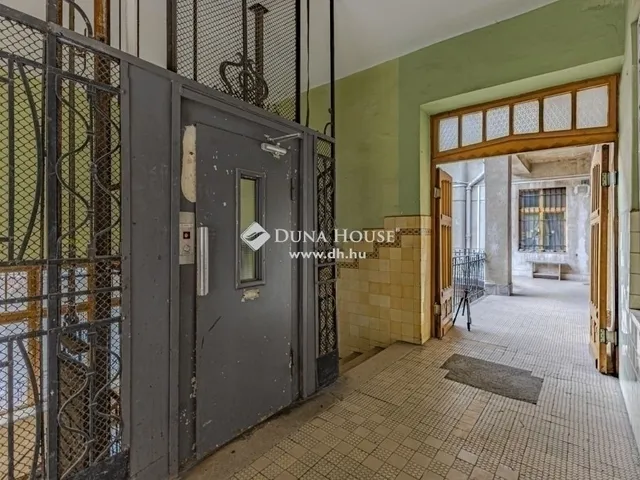 Eladó lakás Budapest VII. kerület 104 nm