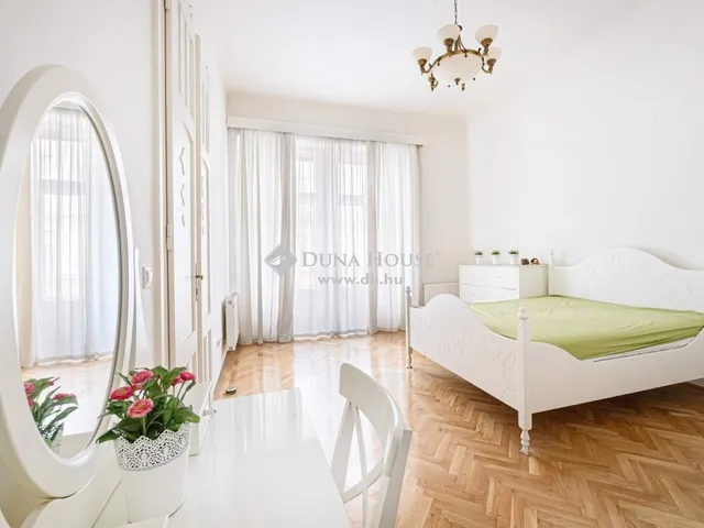 Eladó lakás Budapest VII. kerület 114 nm