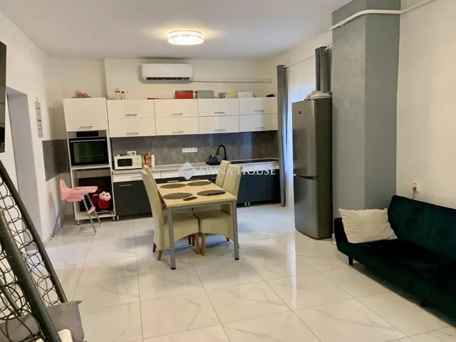 Eladó lakás Fót 71 nm