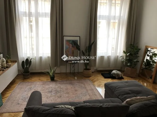 Eladó lakás Budapest VI. kerület, Nagykörúton belüli terület 97 nm
