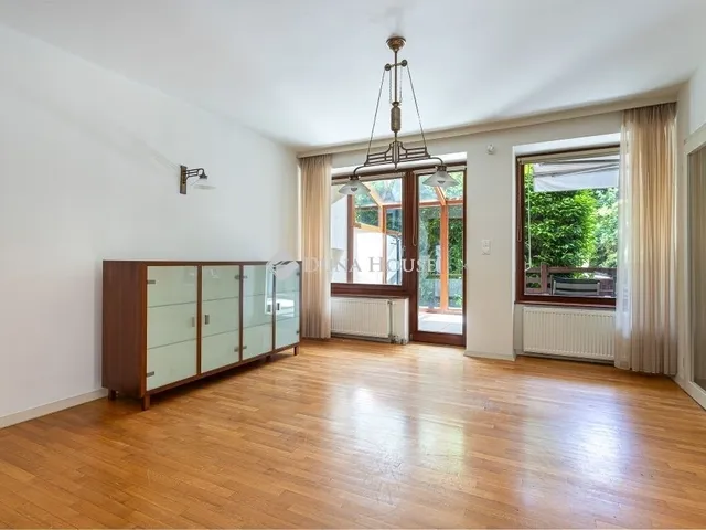 Eladó ház Budapest XII. kerület, Kútvölgy 148 nm