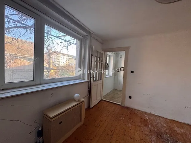 Eladó lakás Budapest II. kerület 28 nm