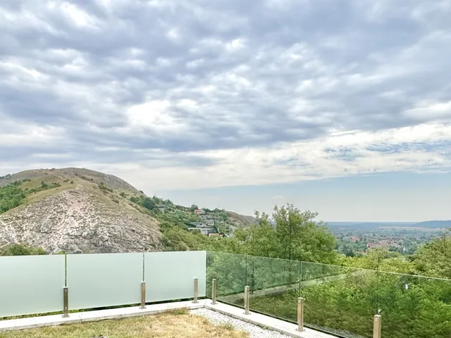 Eladó lakás Budaörs 100 nm