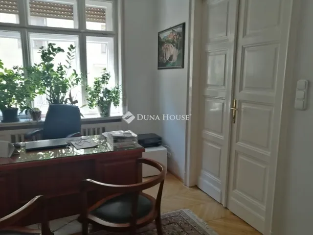 Eladó lakás Budapest XIII. kerület 136 nm