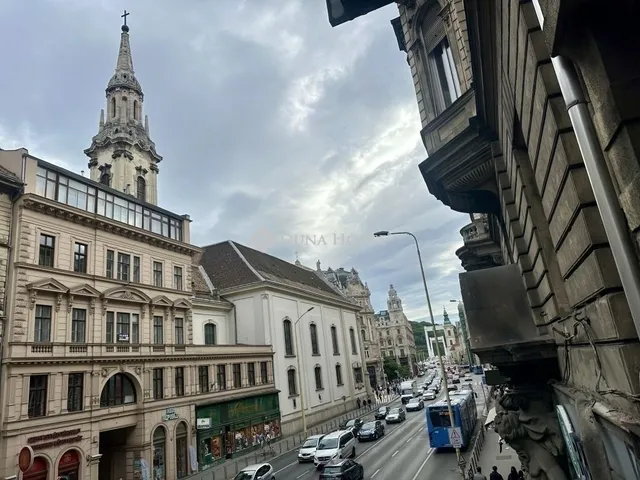 Eladó lakás Budapest V. kerület, Belváros 158 nm