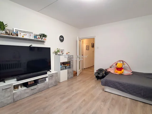 Eladó lakás Budapest X. kerület, Újhegy 51 nm