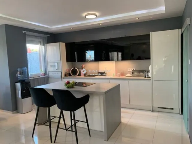 Eladó ház Kerepes 178 nm