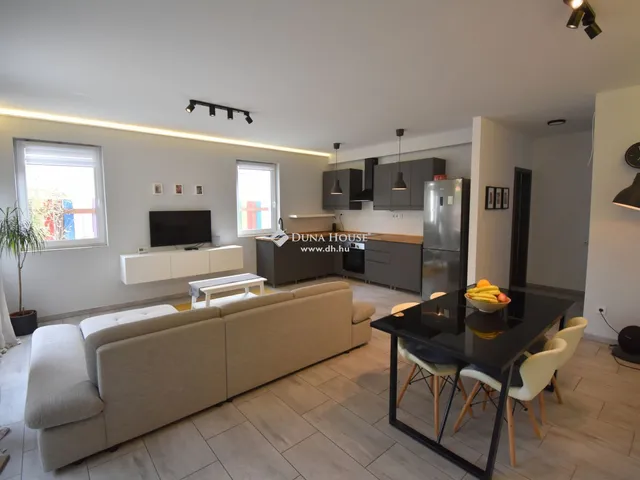 Eladó ház Budapest XVI. kerület, Cinkota 91 nm