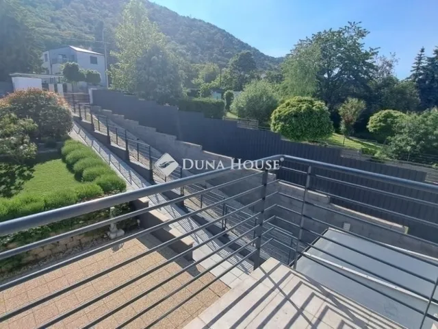 Eladó lakás Budapest III. kerület 124 nm