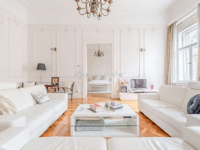 Eladó lakás Budapest V. kerület 140 nm