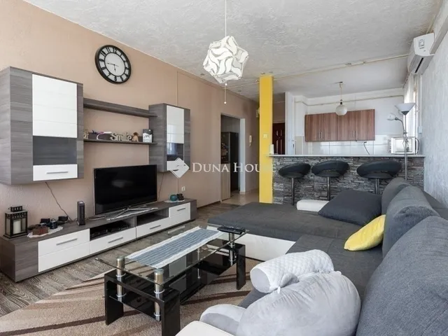 Eladó lakás Budapest XX. kerület 72 nm