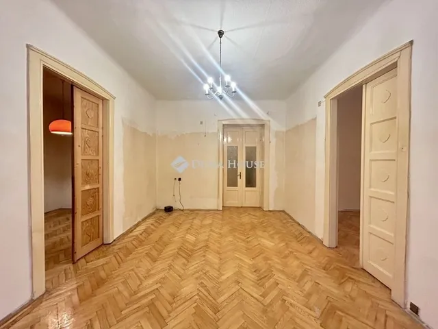 Eladó lakás Budapest VII. kerület 99 nm