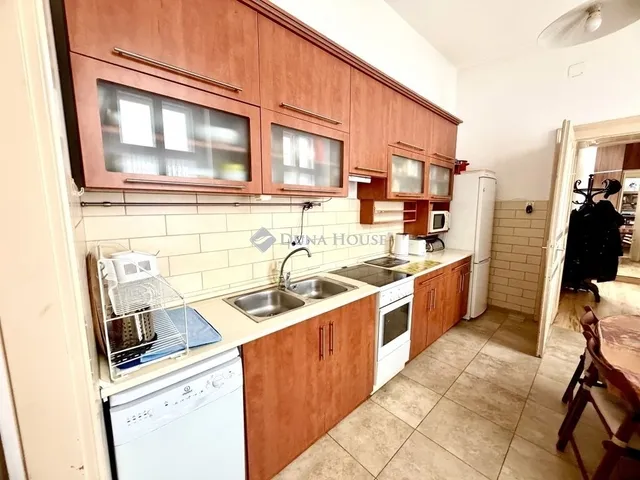 Eladó lakás Budapest VIII. kerület 85 nm