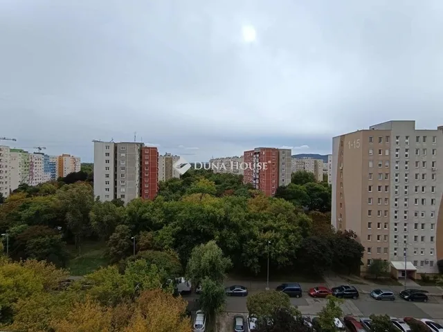 Eladó lakás Budapest III. kerület, Békásmegyer 57 nm