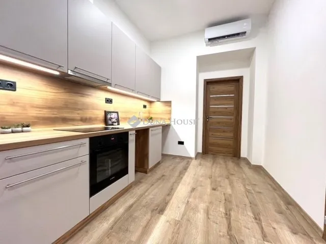 Eladó lakás Budapest VI. kerület, Nagykörúton kívüli terület 46 nm