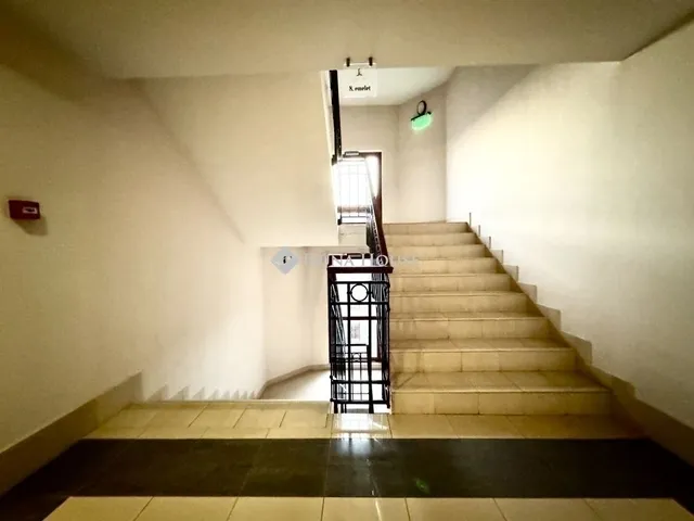 Eladó lakás Budapest VI. kerület, Nagykörúton kívüli terület 92 nm