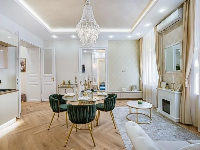 Eladó lakás Budapest VI. kerület, Nagykörúton belüli terület 83 nm