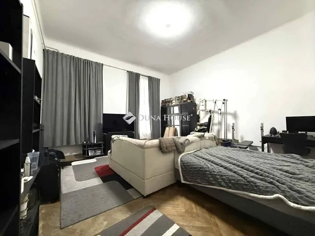 Eladó lakás Budapest VIII. kerület 95 nm