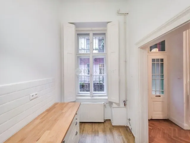 Eladó lakás Budapest VII. kerület, Ligetváros 128 nm