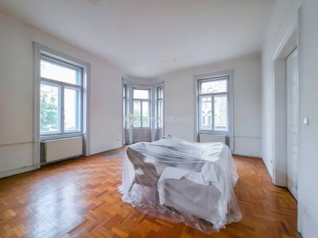 Eladó lakás Budapest VII. kerület, Ligetváros 128 nm