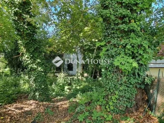 Eladó ház Budapest III. kerület 950 nm