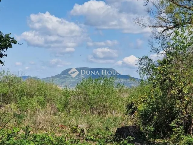 Eladó telek Fonyód 1460 nm