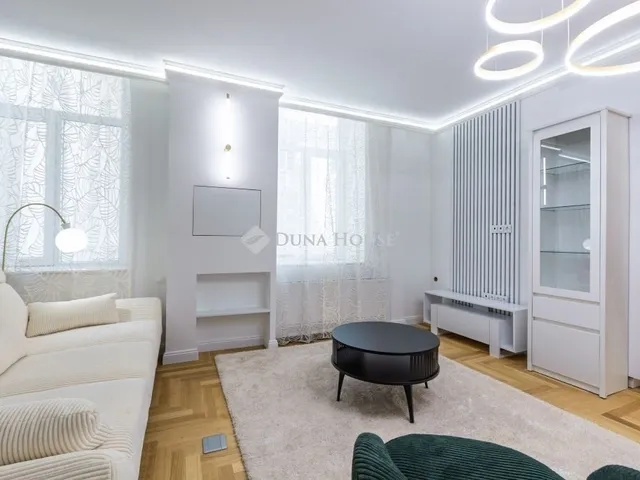 Eladó lakás Budapest V. kerület, Belváros 75 nm
