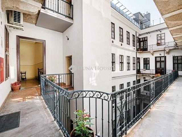 Eladó lakás Budapest V. kerület, Belváros 52 nm