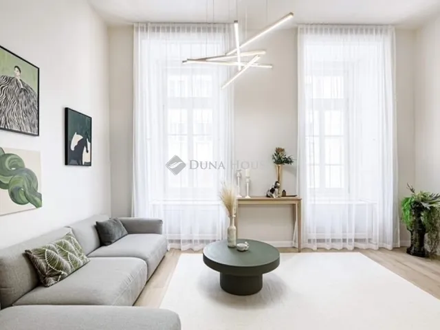 Eladó lakás Budapest V. kerület 67 nm