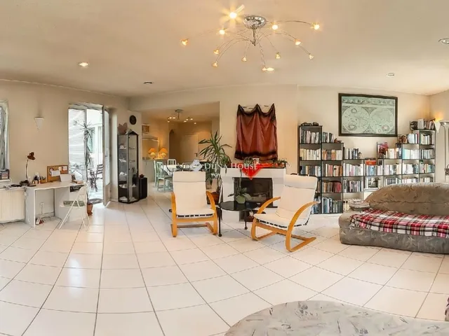 Eladó lakás Budapest XVI. kerület, Rákosszentmihály 248 nm