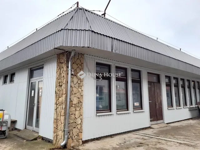 Eladó kereskedelmi és ipari ingatlan Szentendre 915 nm