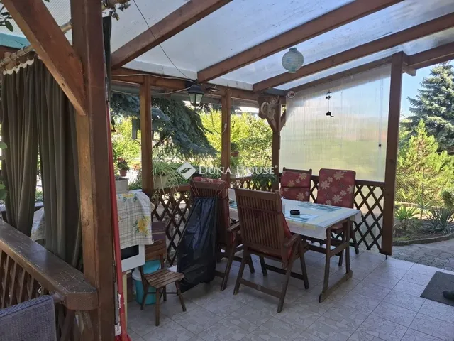 Eladó ház Balatonföldvár 260 nm