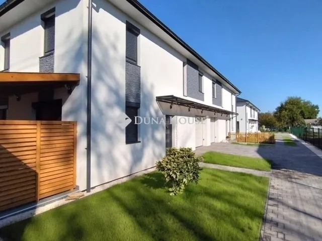 Eladó lakás Budapest XVII. kerület 120 nm