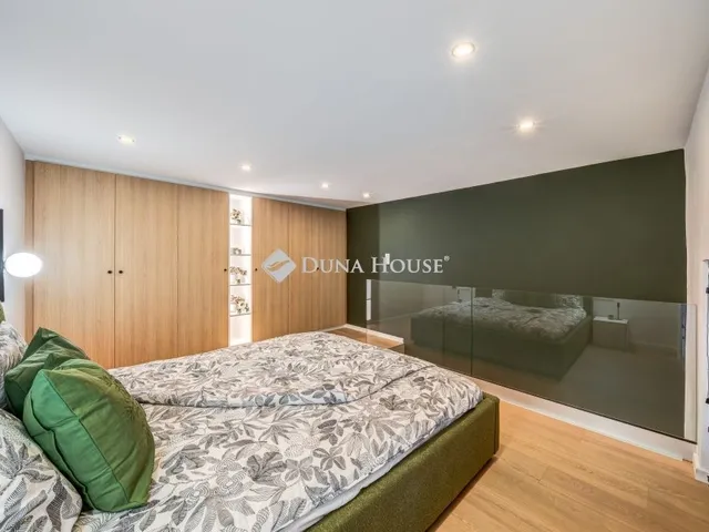 Eladó lakás Budapest VI. kerület 33 nm