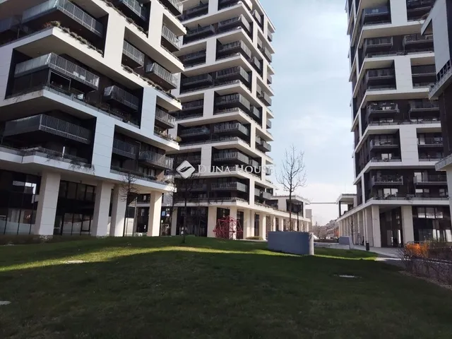 Eladó kereskedelmi és ipari ingatlan Budapest IV. kerület 73 nm