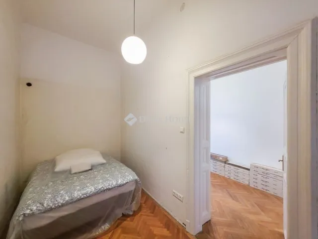 Eladó lakás Budapest VII. kerület 128 nm