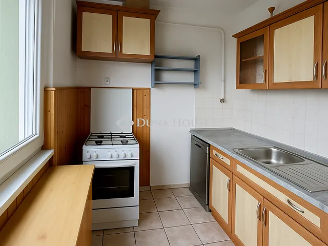 Eladó lakás Pápa 69 nm