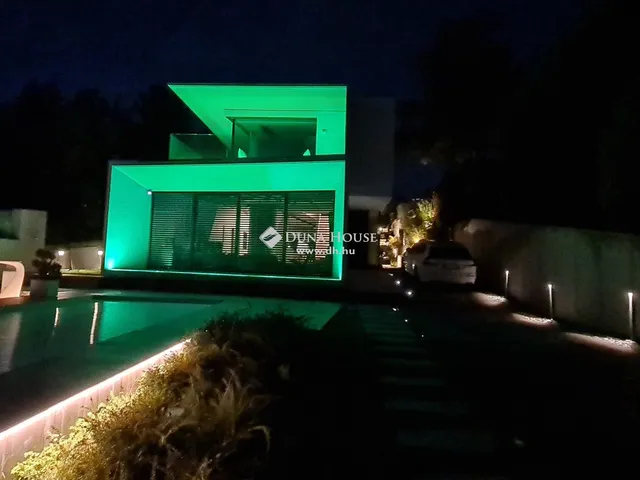 Eladó ház Budapest III. kerület 361 nm