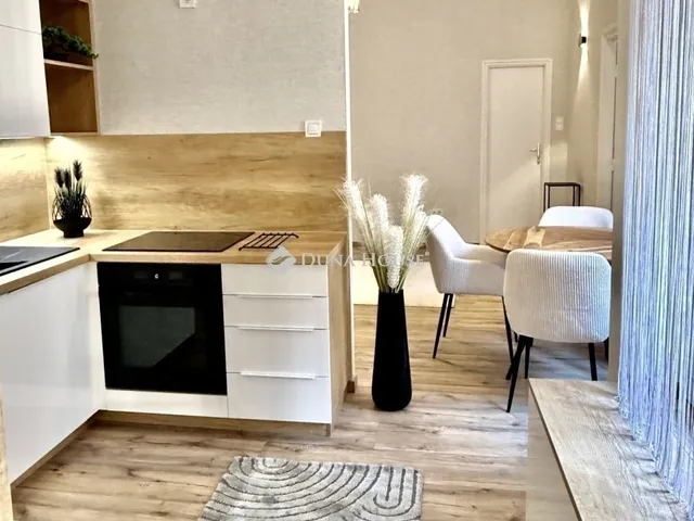 Eladó lakás Budapest VII. kerület 67 nm