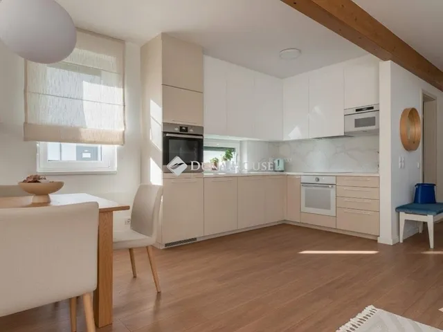 Eladó lakás Budapest XVII. kerület 120 nm