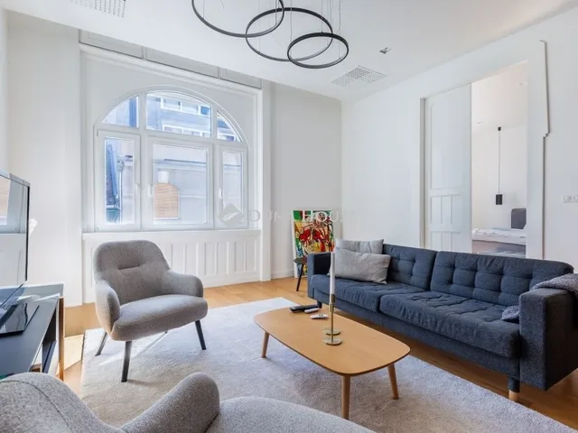 Eladó lakás Budapest V. kerület 131 nm