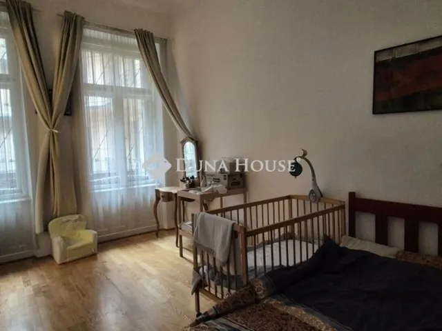 Eladó lakás Budapest VII. kerület 72 nm