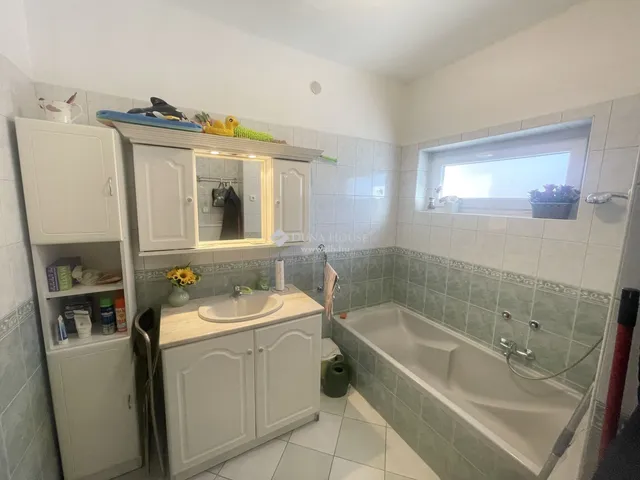 Eladó ház Budapest XVII. kerület, Felső-Rákoshegy 186 nm