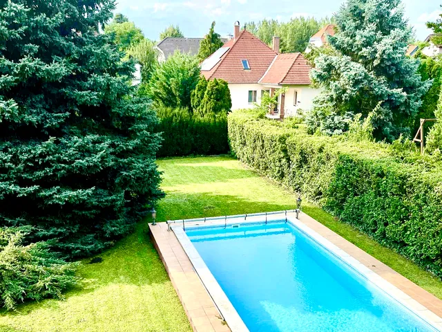 Eladó ház Budapest XVI. kerület 227 nm