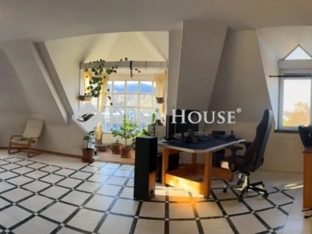 Eladó lakás Budapest III. kerület 105 nm