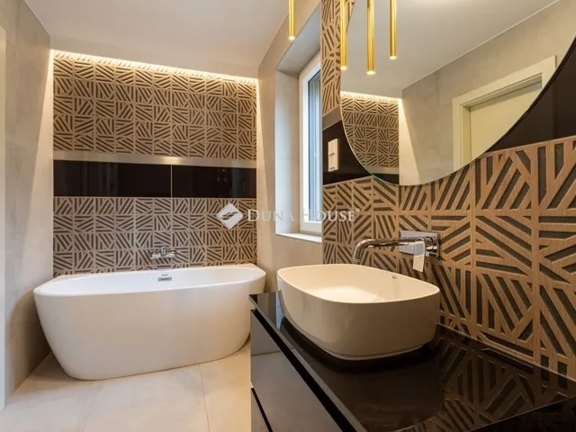 Eladó lakás Budapest II. kerület, Pasarét 140 nm